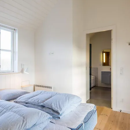 Holiday Lxi Hvide Sande